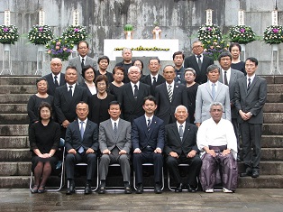 千葉県忠霊塔拝礼