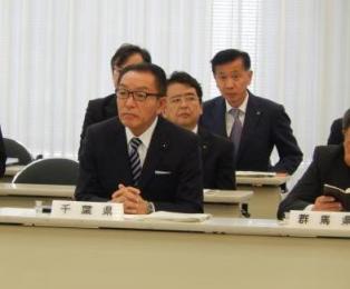 全国議長会役員会に出席する阿井議長