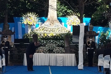 千葉県警察協力殉難者慰霊祭に参列する佐野議長