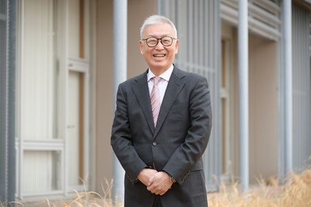 学長の画像
