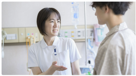 看護師と患者さんの様子