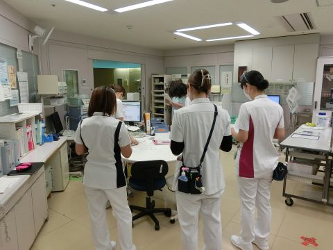 カンファレンス