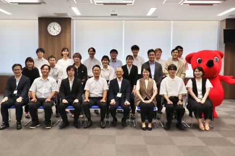 委嘱状交付式集合写真