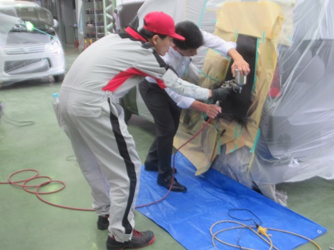 株式会社CSテクノス様塗装作業の体験