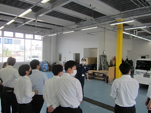 サービス工場の見学