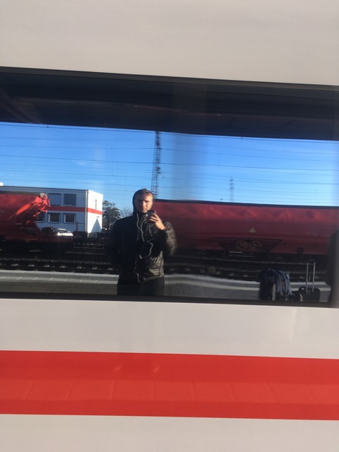 アーティスト交換事業