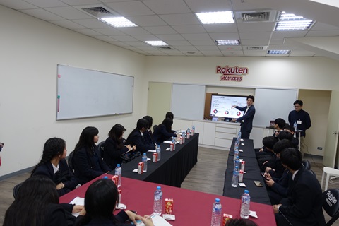 楽天モンキーズでの様子