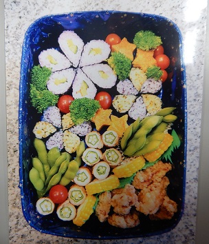 「笑顔を届けるよ！花火でニッコリ弁当」の画像