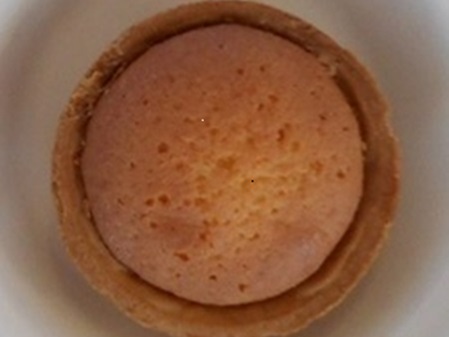 市原産のいちご・はちみつ・米粉・牛乳を使用したタルトの画像