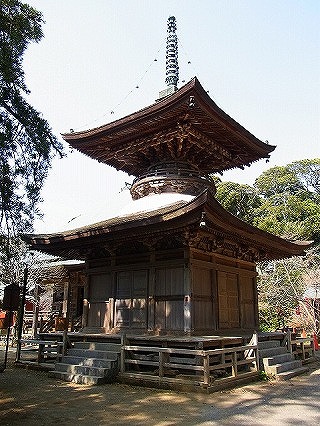 石堂寺多宝塔