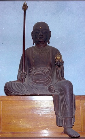 木造延命地蔵菩薩坐像