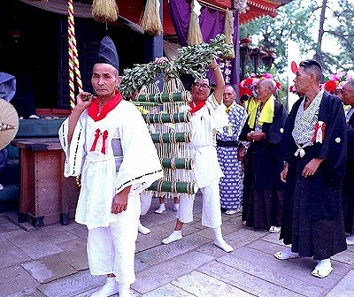 市原の柳楯神事