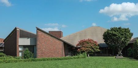 千葉県立美術館展示棟外観