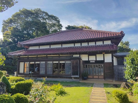 立﨑家住宅外観