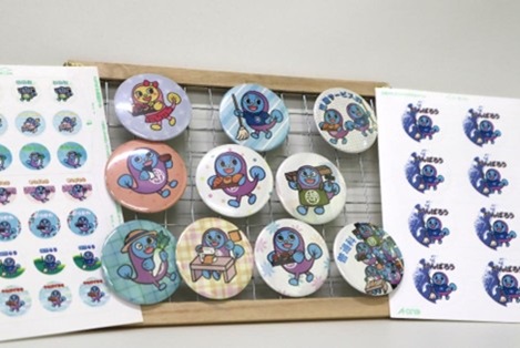 湖北特支作品シールと缶バッジ