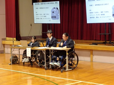 生徒説明発表の画像