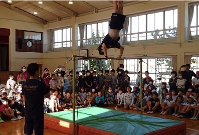 今林さんによるデモンストレーション。