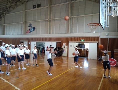 シュート練習。