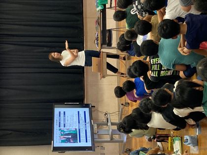 体験談を話す山根さん2