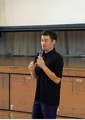 講師の酒井さん