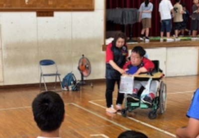 粥米選手の写真