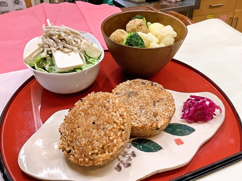 ちばの醤油香る焼おにぎりランチの画像