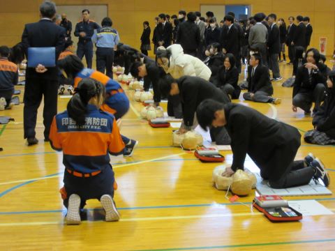 消防本部・消防団員によるAED講習