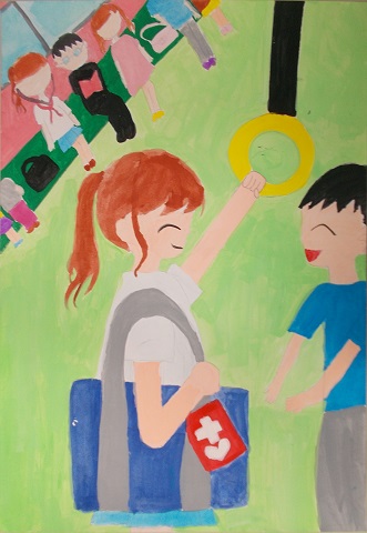 電車でヘルプマークを付けている人に席を譲っている絵