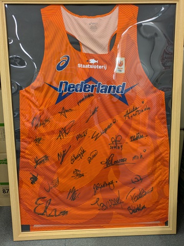 額装ユニフォーム（サイン入り）