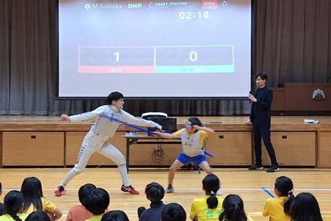 日本代表選手に挑戦するチャレンジマッチ(八千代市立睦小学校)