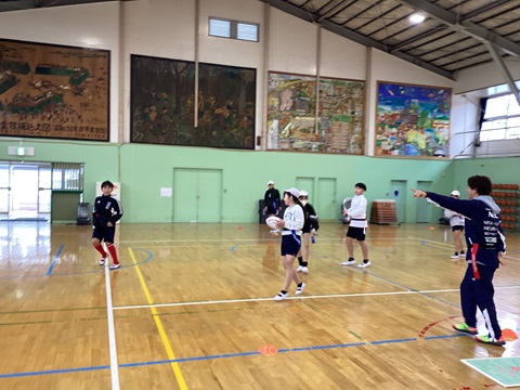 試合開始