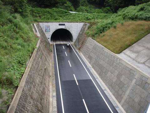 広域農道おおつトンネル