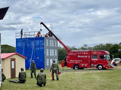 高所からの救助訓練