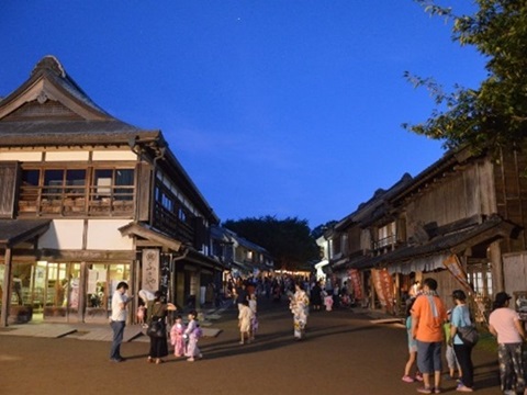 むらの縁日・夕涼みの様子