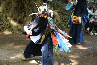 鳥見神社の獅子舞の画像