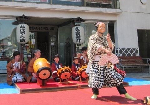 佐倉囃子の上演の画像