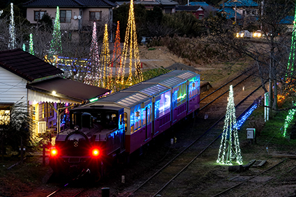 小湊鉄道冬のイルミネーションの写真