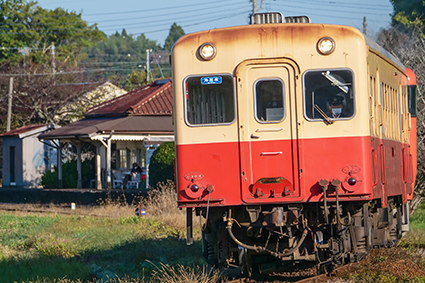 小湊鉄道昼の写真