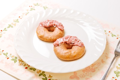 揚げないいちごみるくドーナツ