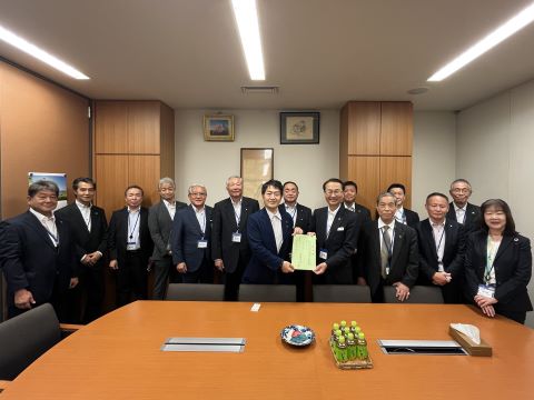奥野総一郎衆議院議員へ要望