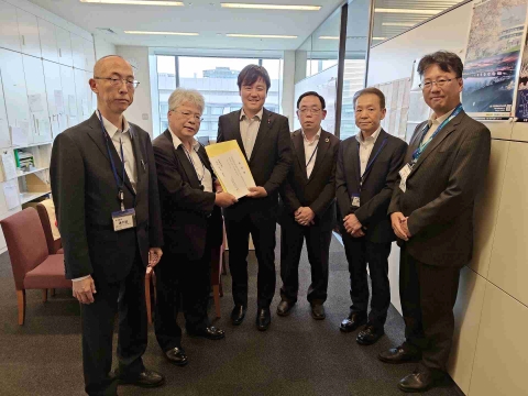 矢﨑賢太郎衆議院議員へ要望