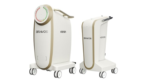 密封小線源治療装置BRAVOS本体