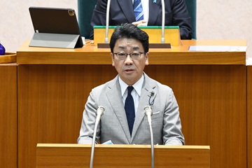 武田正光議長の写真