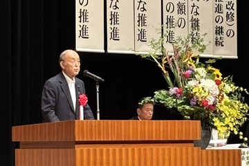 治水大会であいさつをする宍倉議長