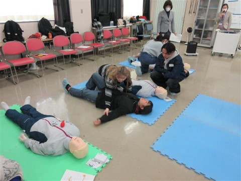 演習の様子（回復体位）の画像