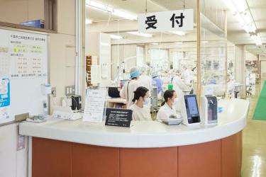 受付カウンターの写真