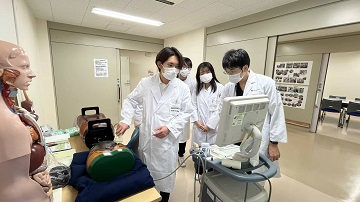 総合病院国保旭中央病院の見学の様子