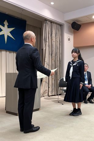 表彰式の様子（土砂災害に関する作文2）