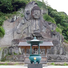 鋸山の大仏の写真