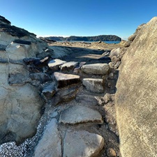 島の上る階段の写真